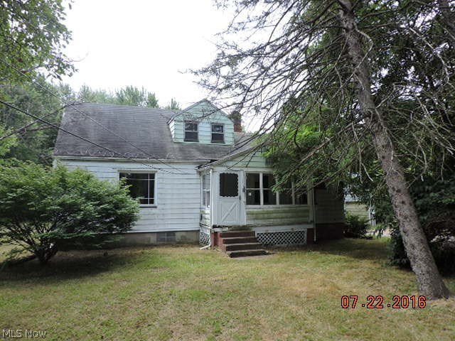 5231 New Road Youngstown, OH 44515 - Photo 1 of 28
