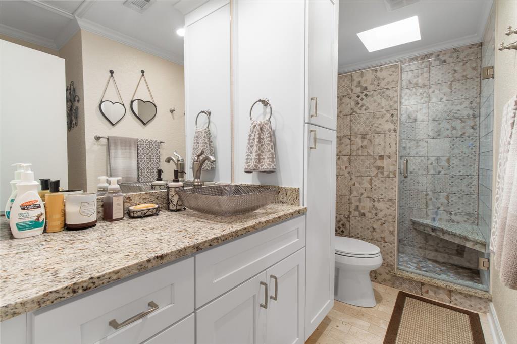 905 Crowley Road Arlington, TX 76012 - Photo 27 of 40
