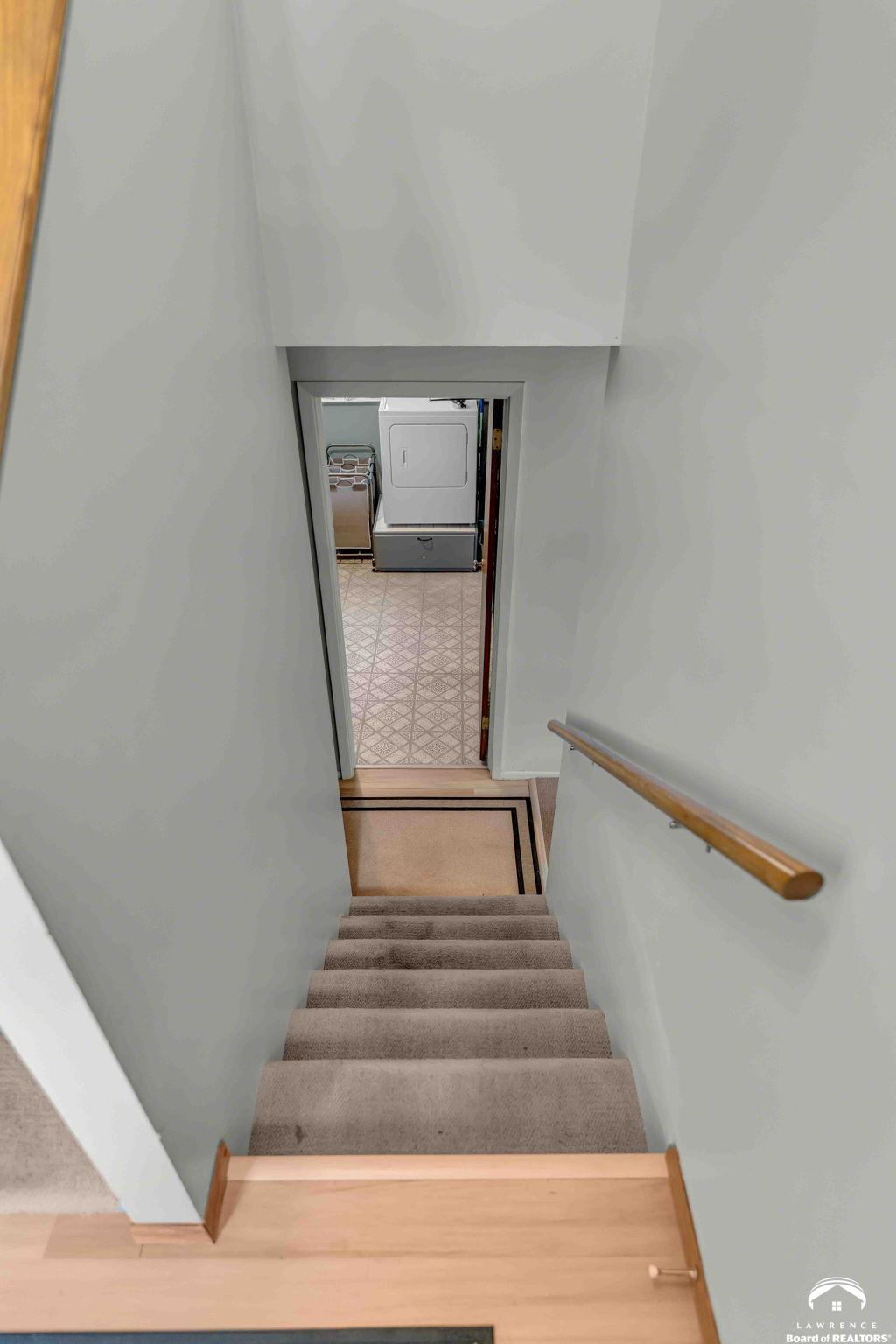 3409 Trail Road Lawrence, KS 66049 - Photo 29 of 39