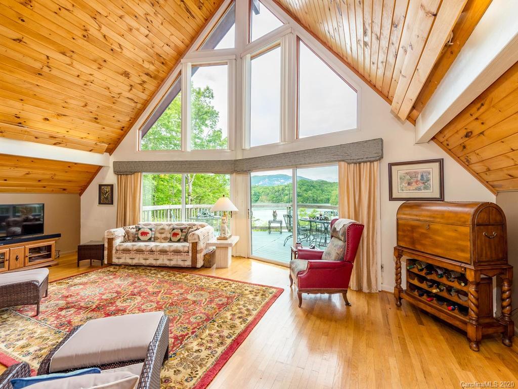 141 Falcon Road Lake Lure, NC 28746 - Photo 8 of 48 Gallery Image 8