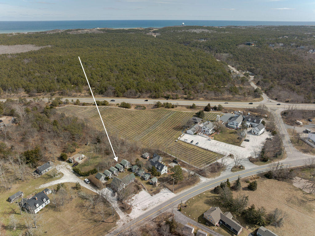17 Shore Road, Unit 6 Truro, MA 02666 - Photo 13 of 14 17_shore_RD-19