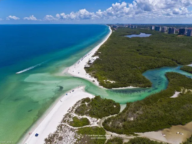 $5,000 | 950 7th Avenue South, Unit 23, Naples, FL 34102