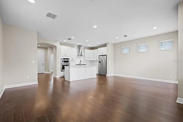 $3,300 | 5707 Village Center Drive, Lithia, FL 33547