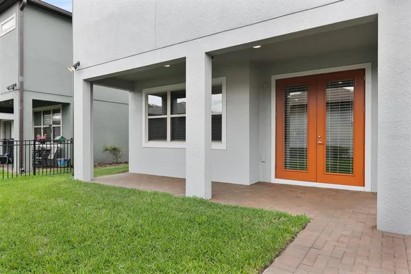 $3,300 | 5707 Village Center Drive, Lithia, FL 33547