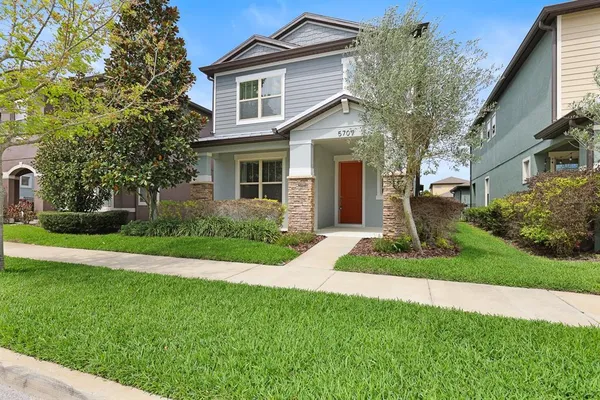 $3,300 | 5707 Village Center Drive, Lithia, FL 33547