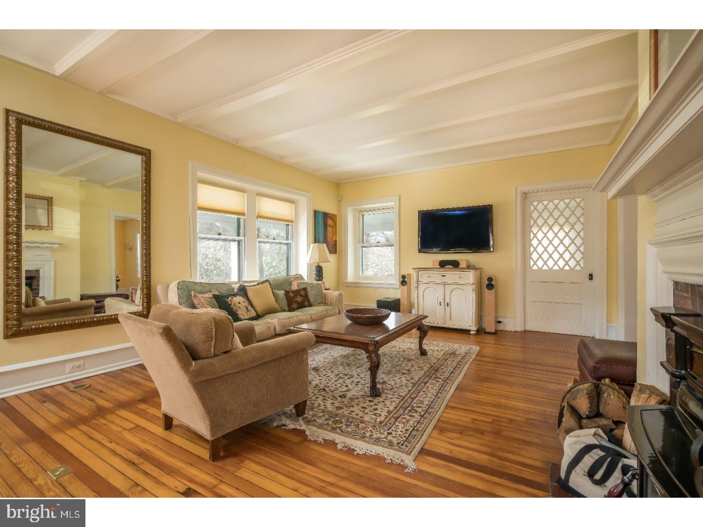 524 Manor Road Wynnewood, PA 19096 - Photo 2 of 25 Living Room