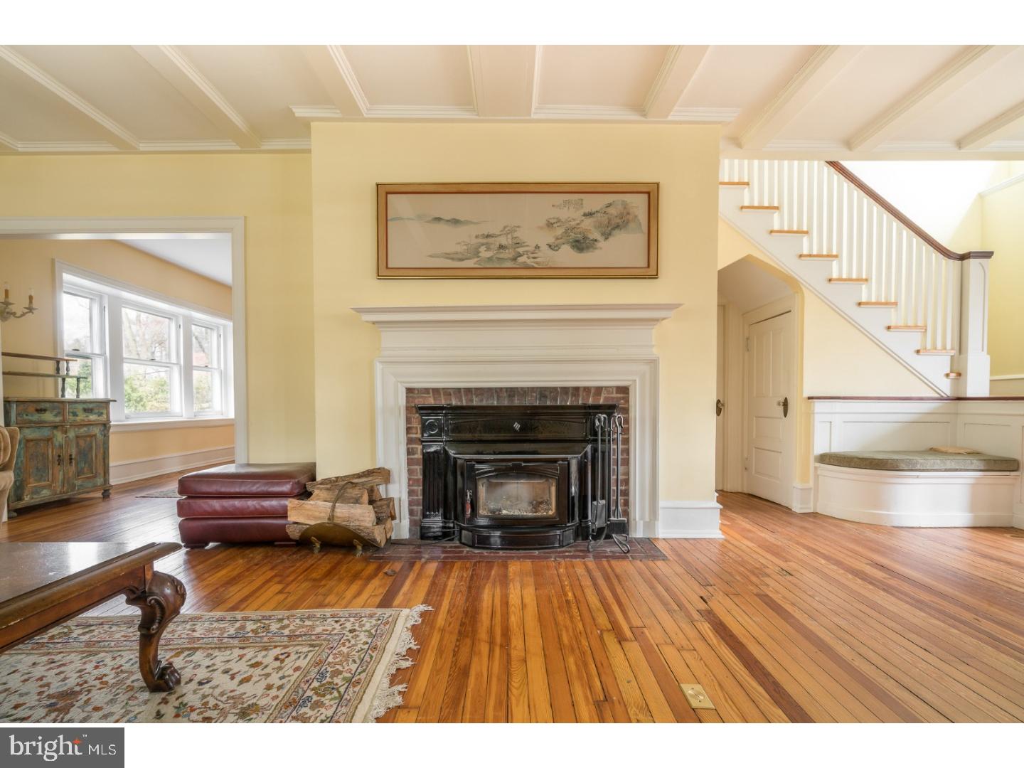 524 Manor Road Wynnewood, PA 19096 - Photo 3 of 25 Living Room