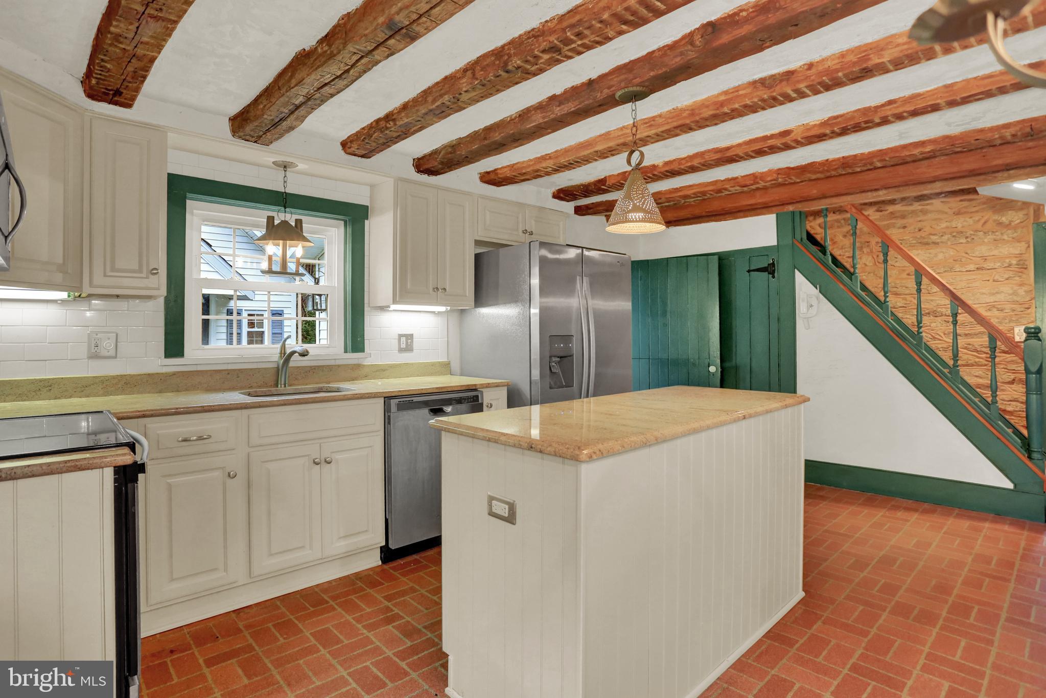 16541 Dolf Road Stewartstown, PA 17363 - Photo 9 of 70 Gallery Image 9