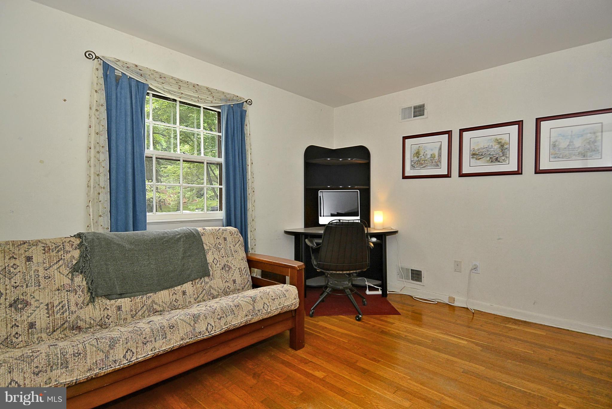 13002 Middlevale Lane Silver Spring, MD 20906 - Photo 15 of 30 Bedroom
