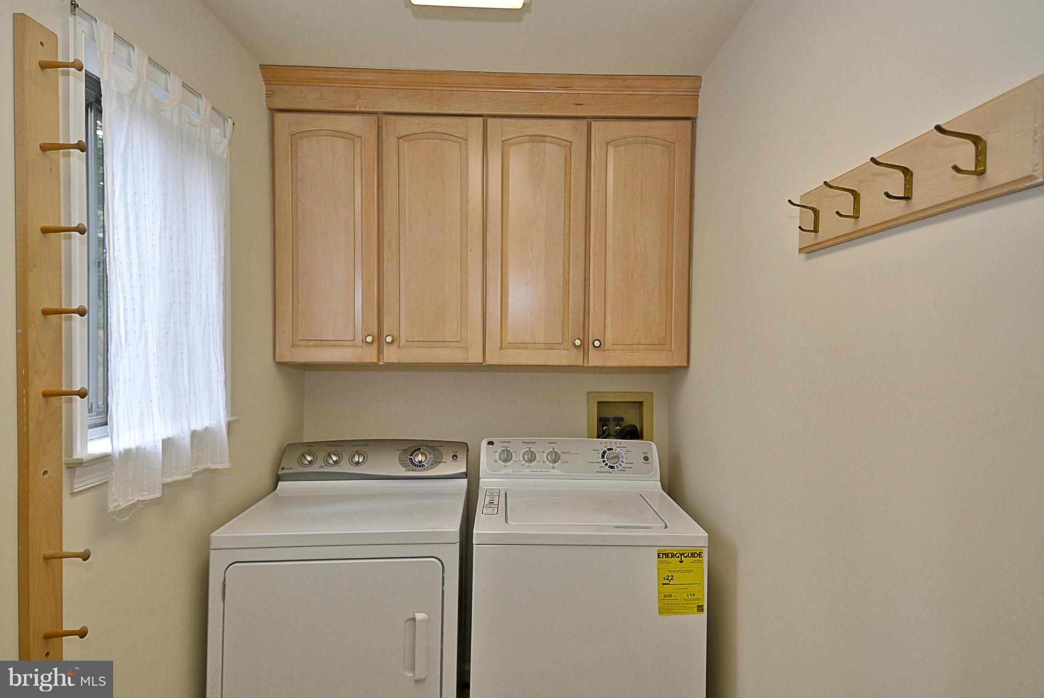 13002 Middlevale Lane Silver Spring, MD 20906 - Photo 6 of 30 Interior (General)