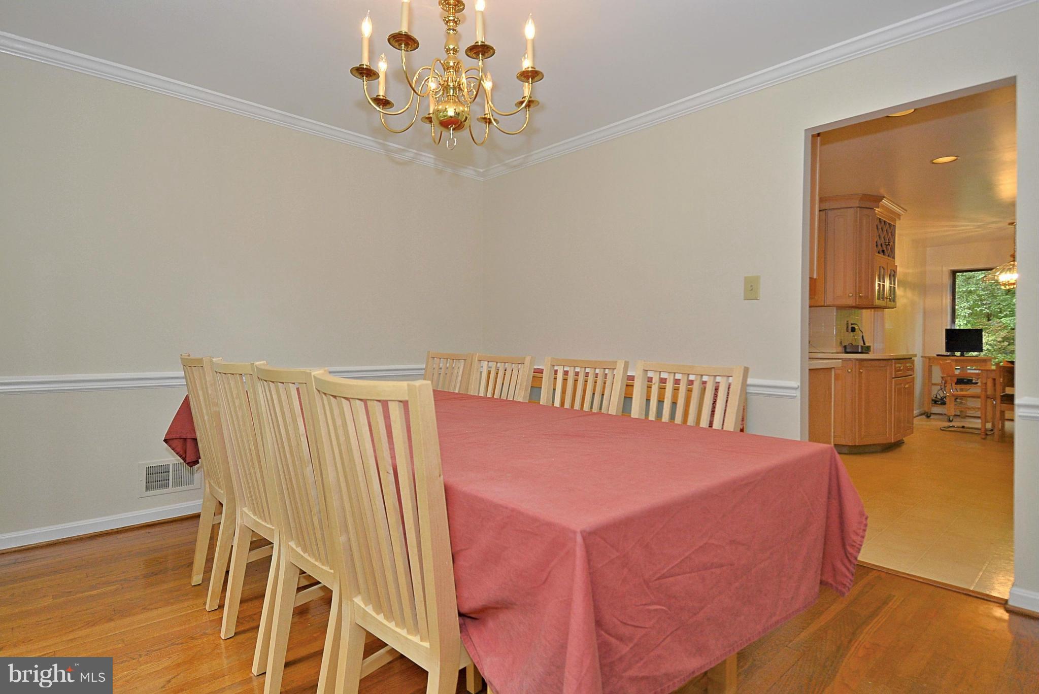 13002 Middlevale Lane Silver Spring, MD 20906 - Photo 10 of 30 Dining Room
