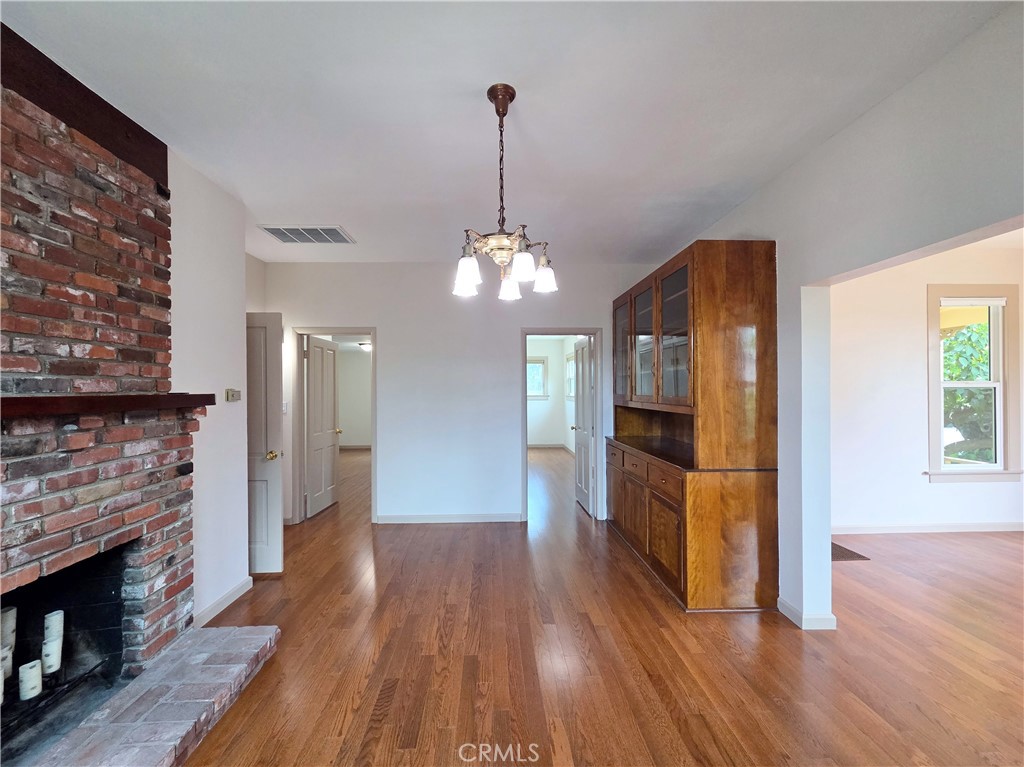 9497 Foster Road Downey, CA 90242 - Photo 9 of 33 Gallery Image 9