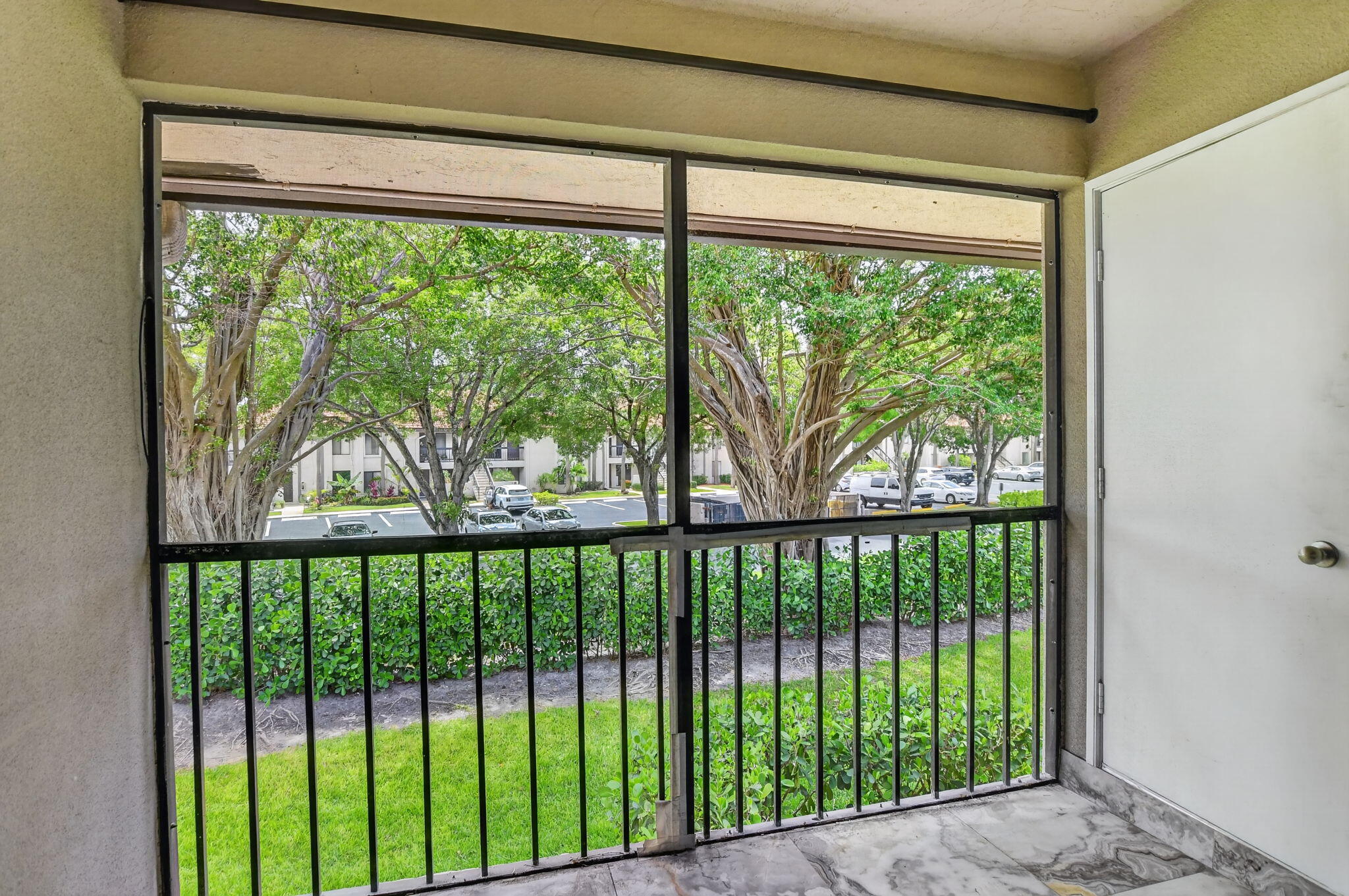 301 Club Circle, Unit 208 Boca Raton, FL 33487 - Photo 29 of 37 29-web-or-mls-DSC_3964