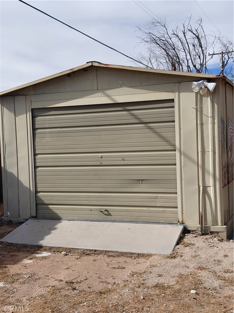 12744 Running Deer Road Apple Valley, CA 92308 - Photo 32 of 32 Gallery Image 32