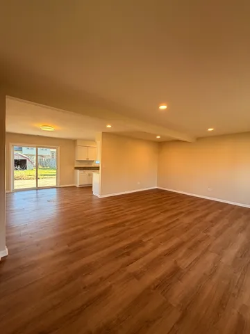 $269,947 | 1410 Brentwood Place, Joliet, IL 60435