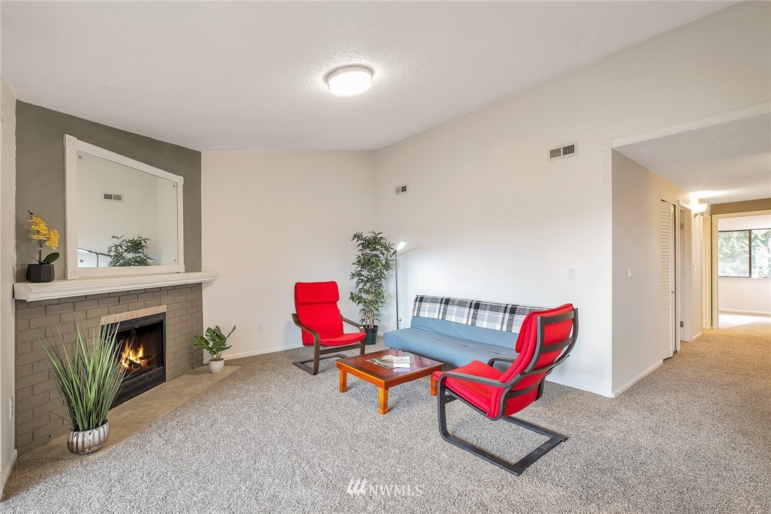 12119 Bel-Red Road, Unit B304 Bellevue, WA 98005 - Photo 3 of 16 Gallery Image 3