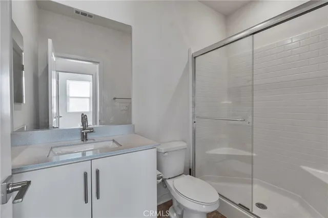 $668,000 | 15946 Caterpillar Drive, Fontana, CA 92336