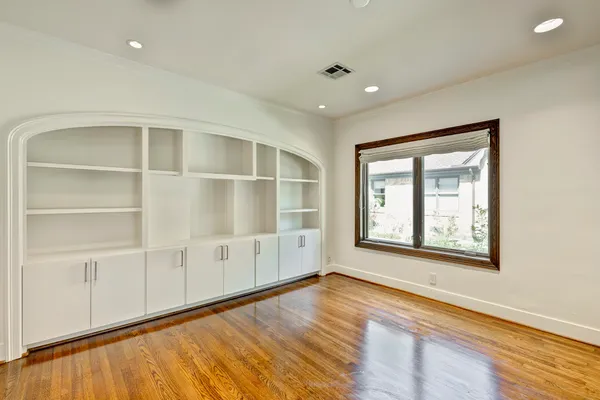 $6,450 | 3028 Georgetown Street, West University Place, TX 77005