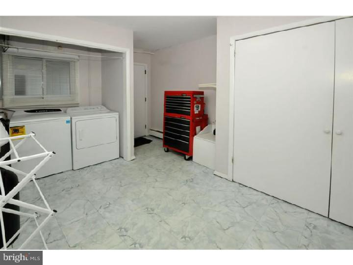 720 Thomas Road Cheltenham, PA 19012 - Photo 19 of 20 Laundry Room