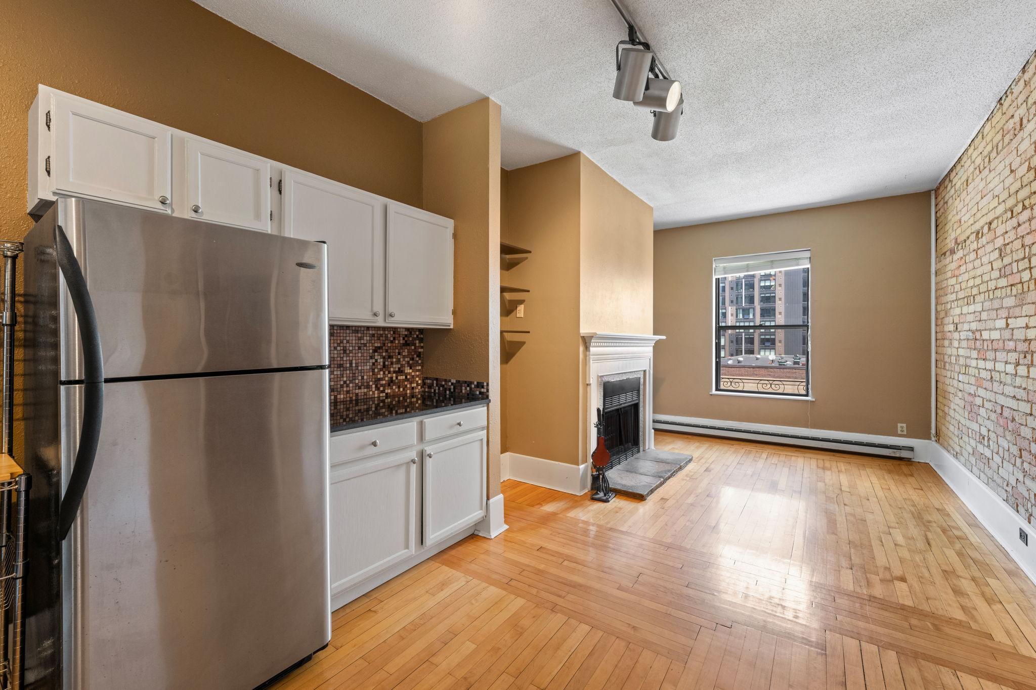 609 South 9th Street, Unit 8 Minneapolis, MN 55404 - Photo 8 of 30