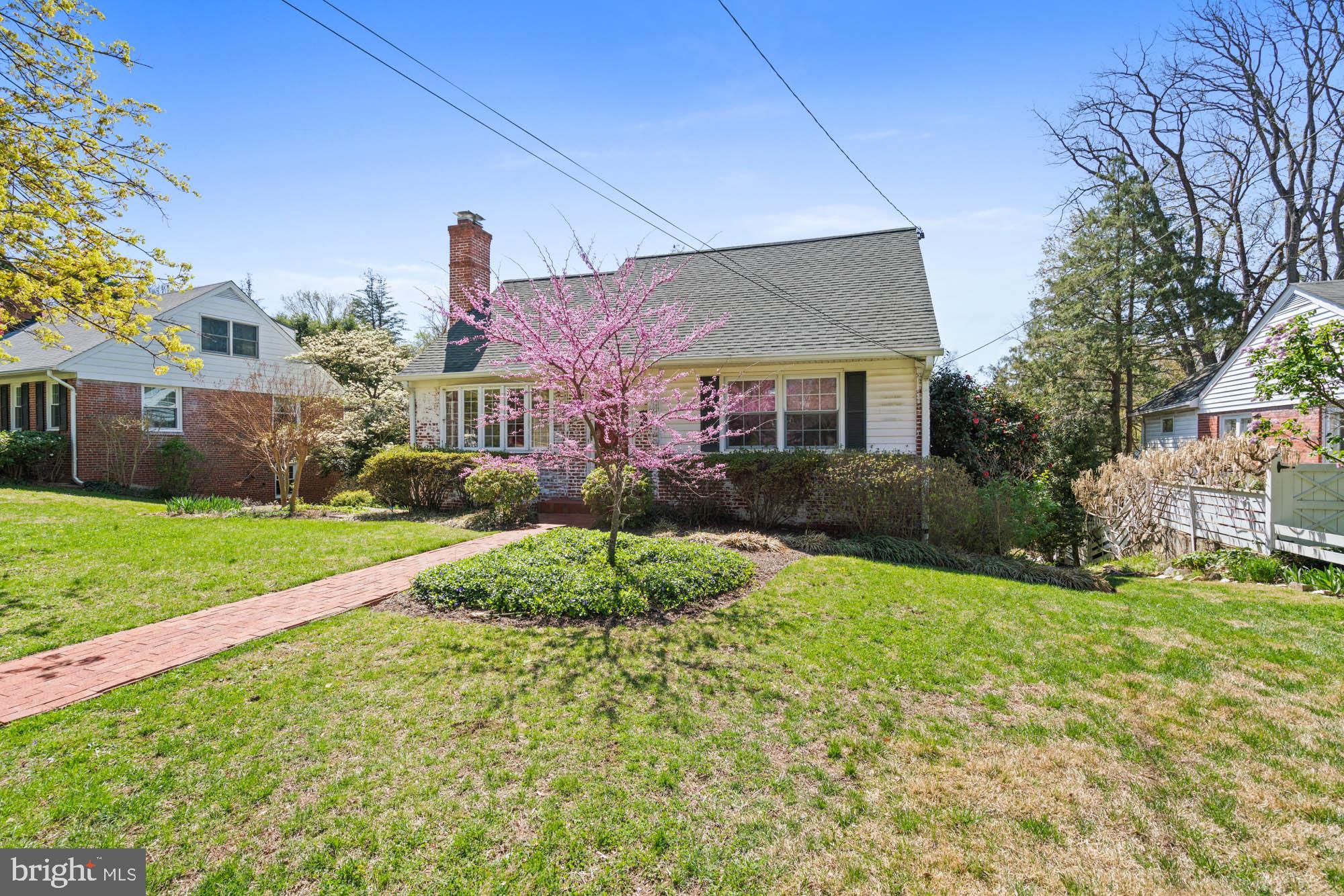 5106 Westridge Road Bethesda, MD 20816 - Photo 5 of 89 Gallery Image 5