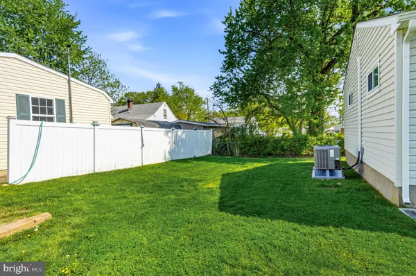 $2,500 | 114 Grandview Avenue, Morrisville, PA 19067