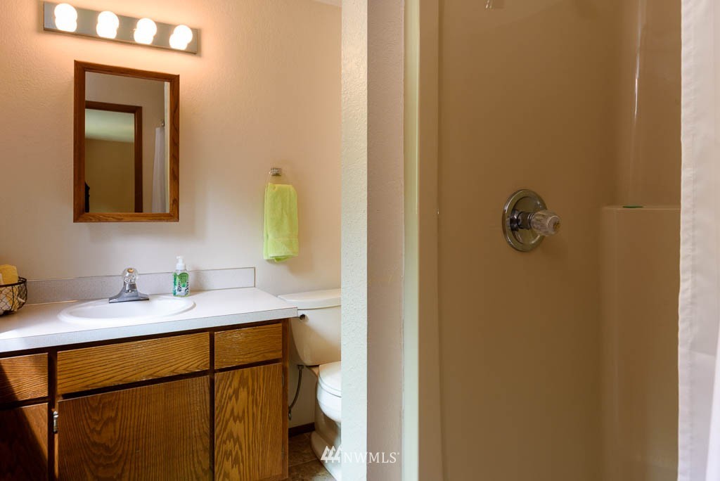 3818 Ridge Way Mount Vernon, WA 98273 - Photo 13 of 25 Gallery Image 13
