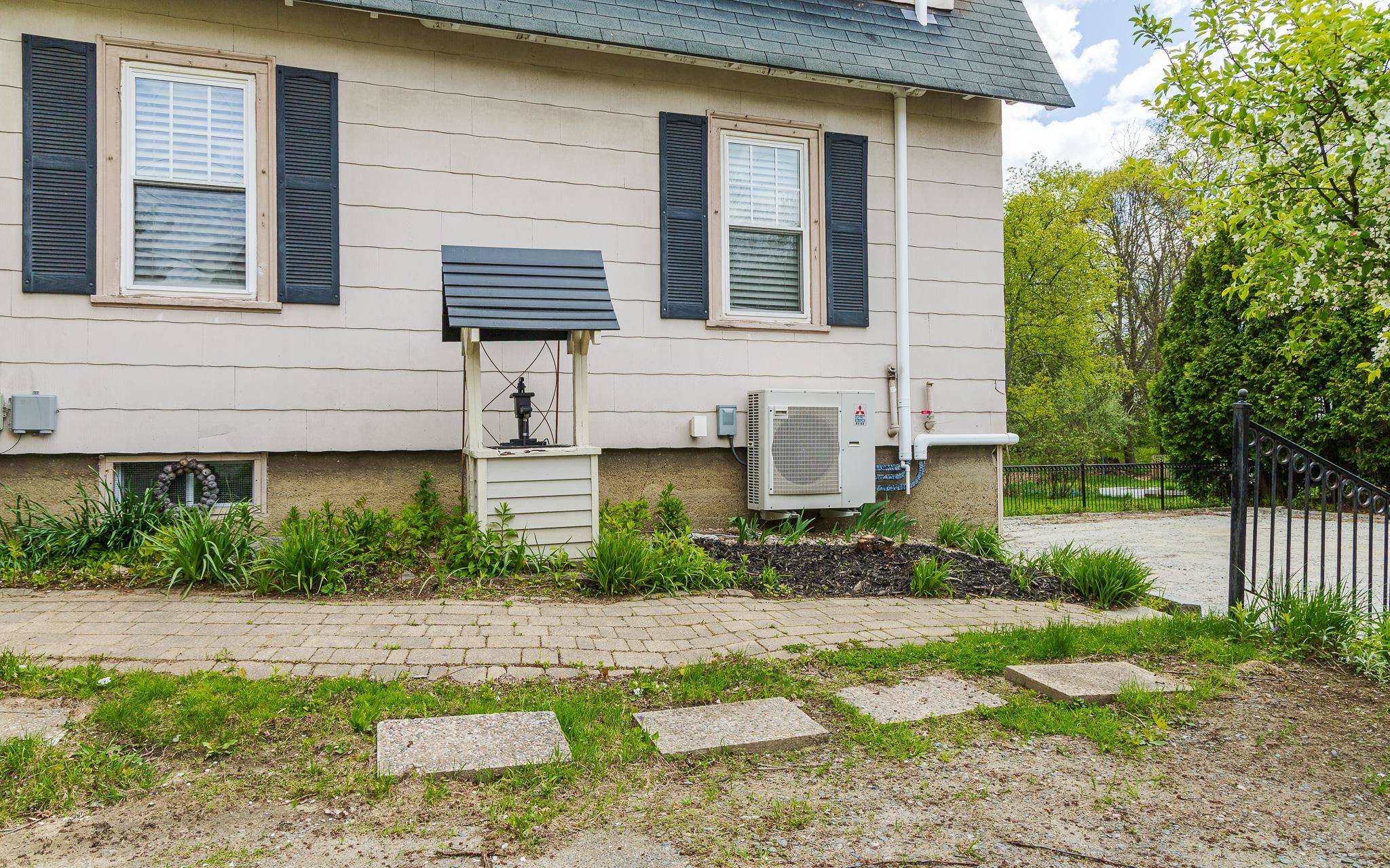 47 Baker Street Keene, NH 03431 - Photo 7 of 45