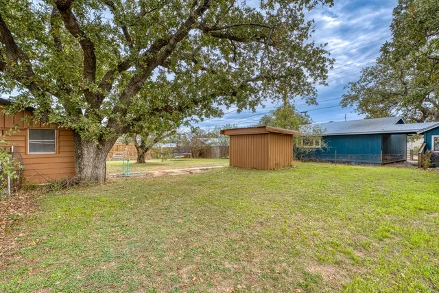 $295,000 | 1506 Geronimo Trail, Kingsland, TX 78639