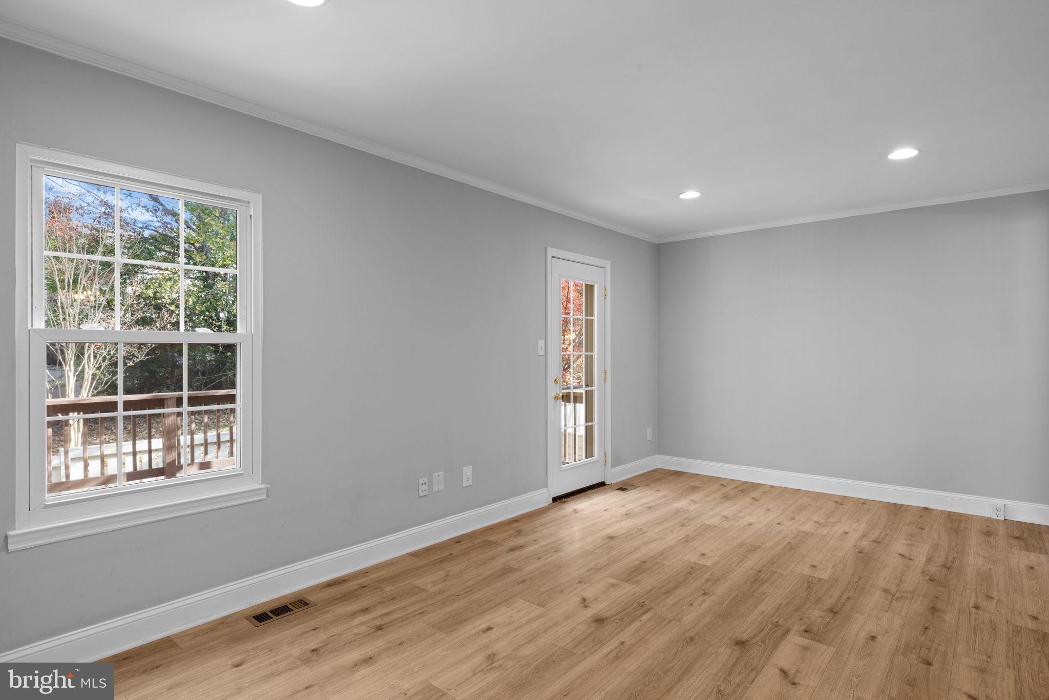 1526 Autumn Ridge Circle Reston, VA 20194 - Photo 9 of 26