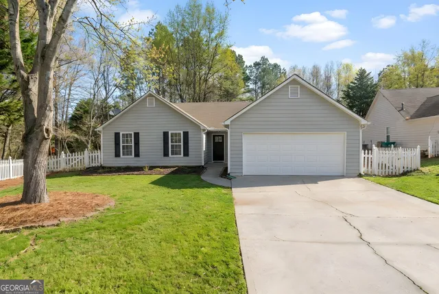 $379,900 | 5803 Riverside Walk Drive Northeast, Sugar Hill, GA 30518