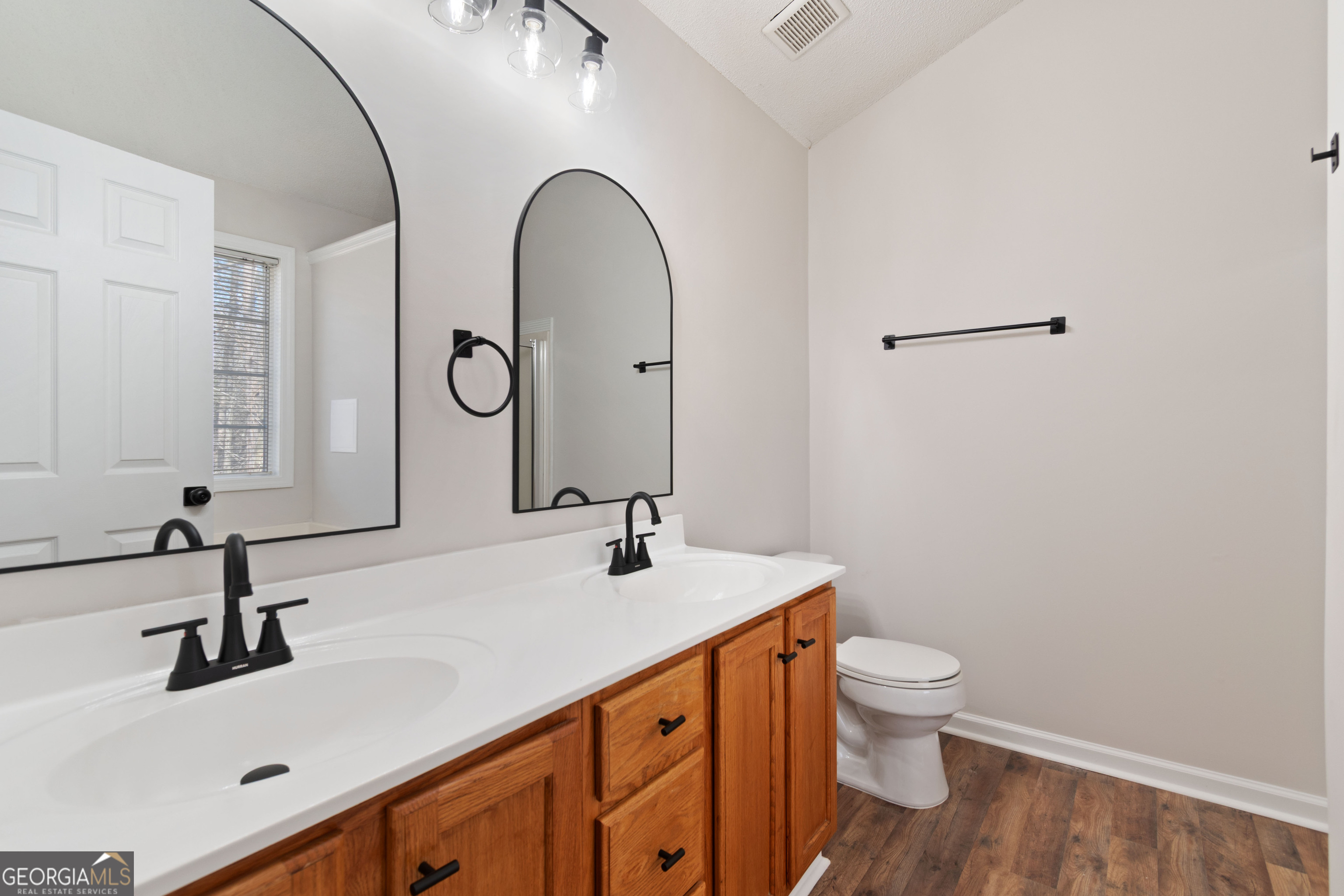 5803 Riverside Walk Drive Northeast Sugar Hill, GA 30518 - Photo 14 of 21