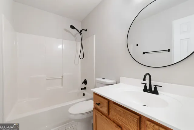 $379,900 | 5803 Riverside Walk Drive Northeast, Sugar Hill, GA 30518