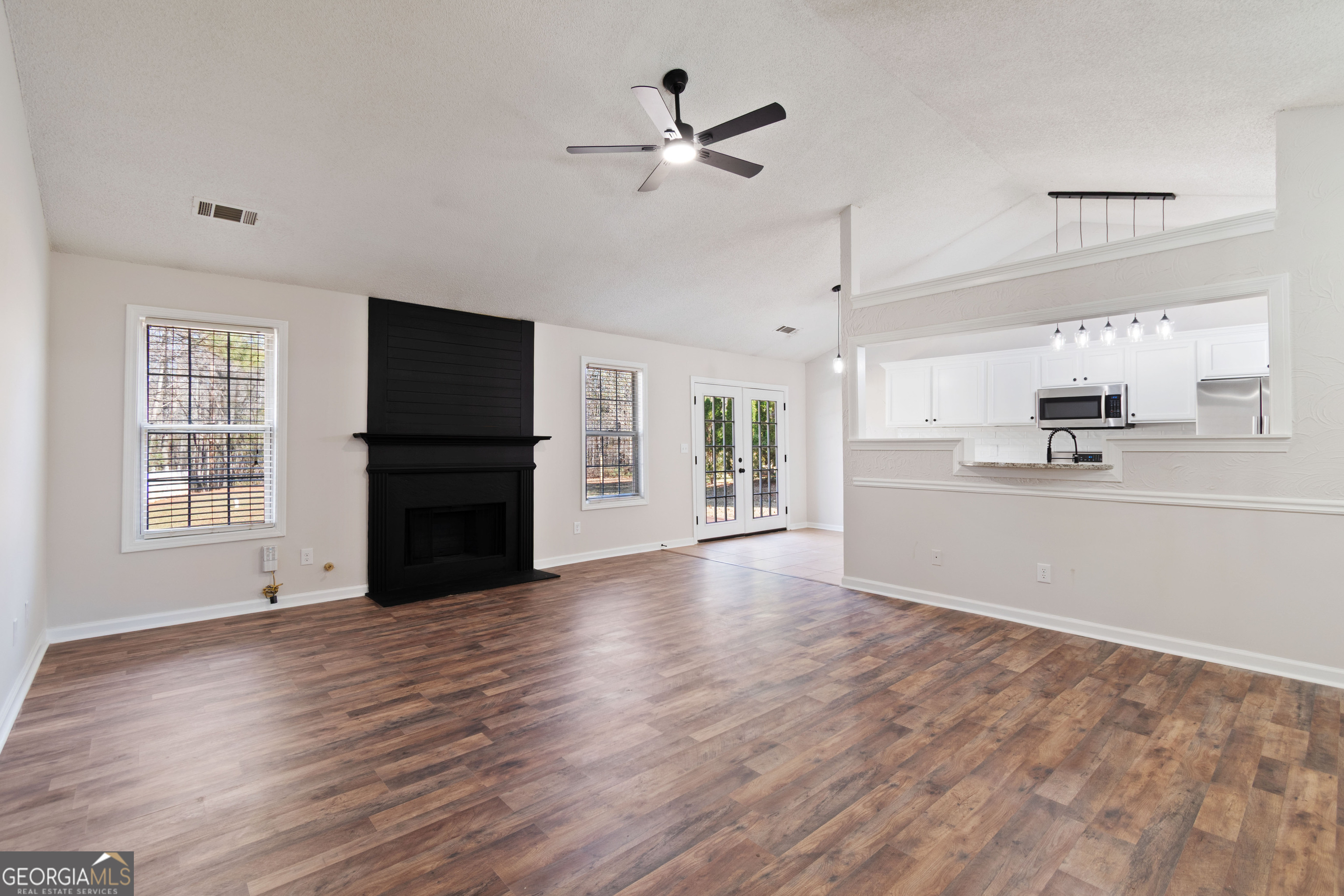 5803 Riverside Walk Drive Northeast Sugar Hill, GA 30518 - Photo 7 of 21