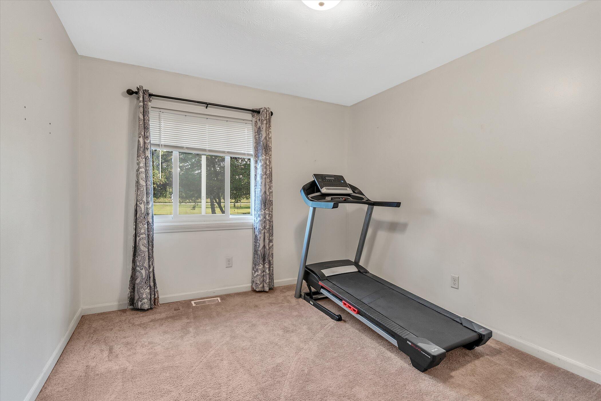 1885 East Fitchburg Road Stockbridge, MI 49285 - Photo 27 of 39 35-1885-E-fitchburg-Rd-WindowStill-Real-
