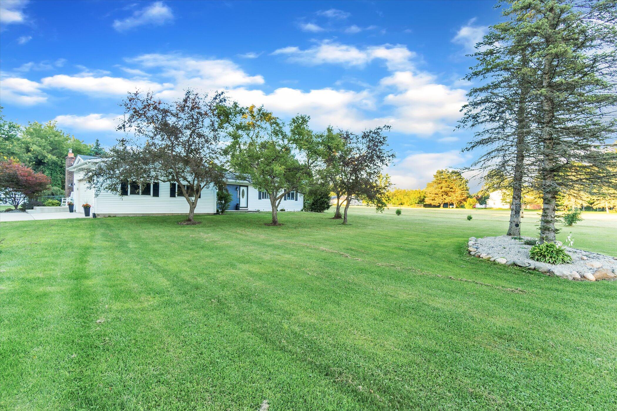 1885 East Fitchburg Road Stockbridge, MI 49285 - Photo 38 of 39 04-1885-E-fitchburg-Rd-WindowStill-Real-