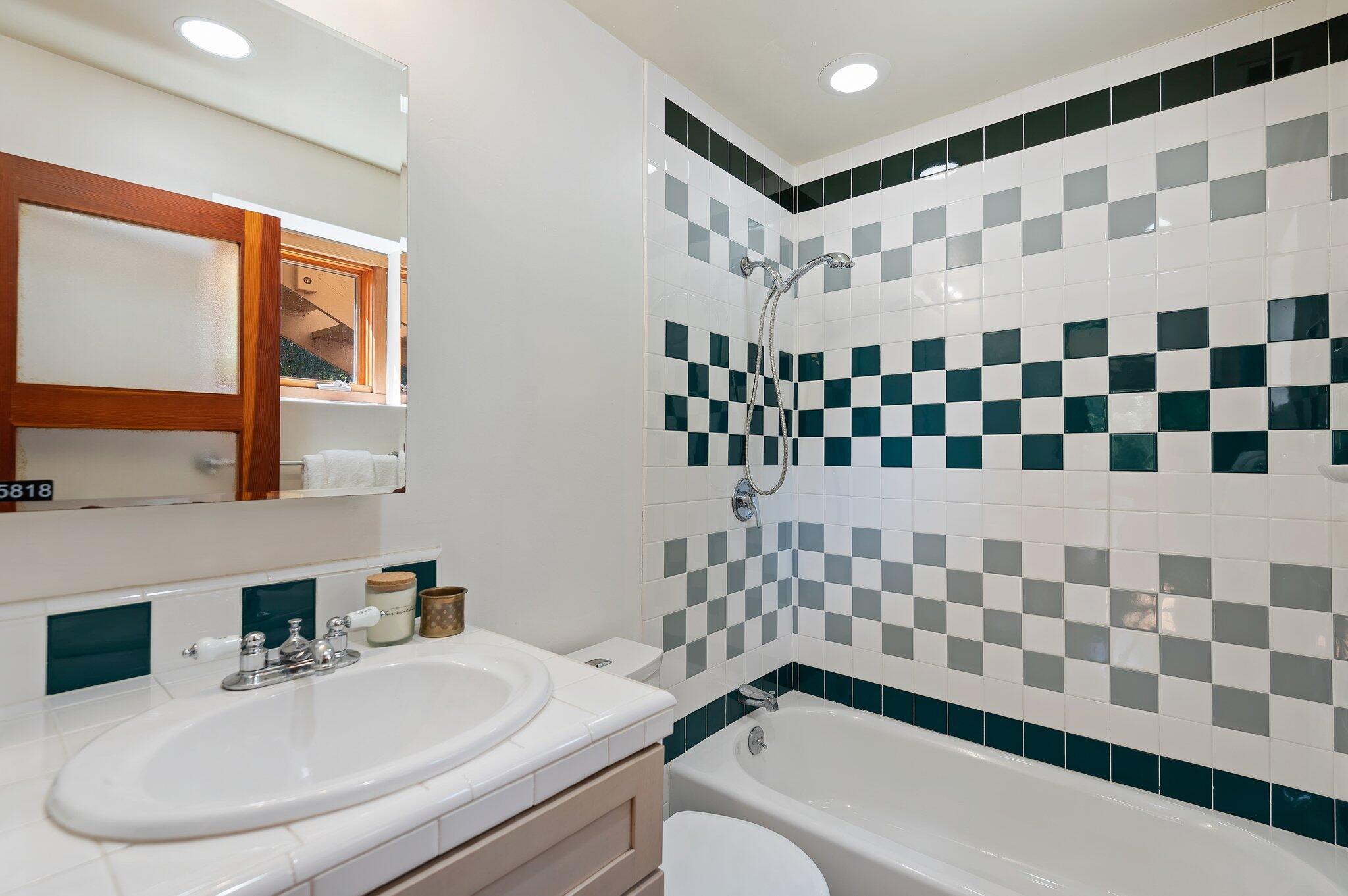 1545 San Roque Road Santa Barbara, CA 93105 - Photo 35 of 47 Bedroom 2 Downstairs Ensuite Bath