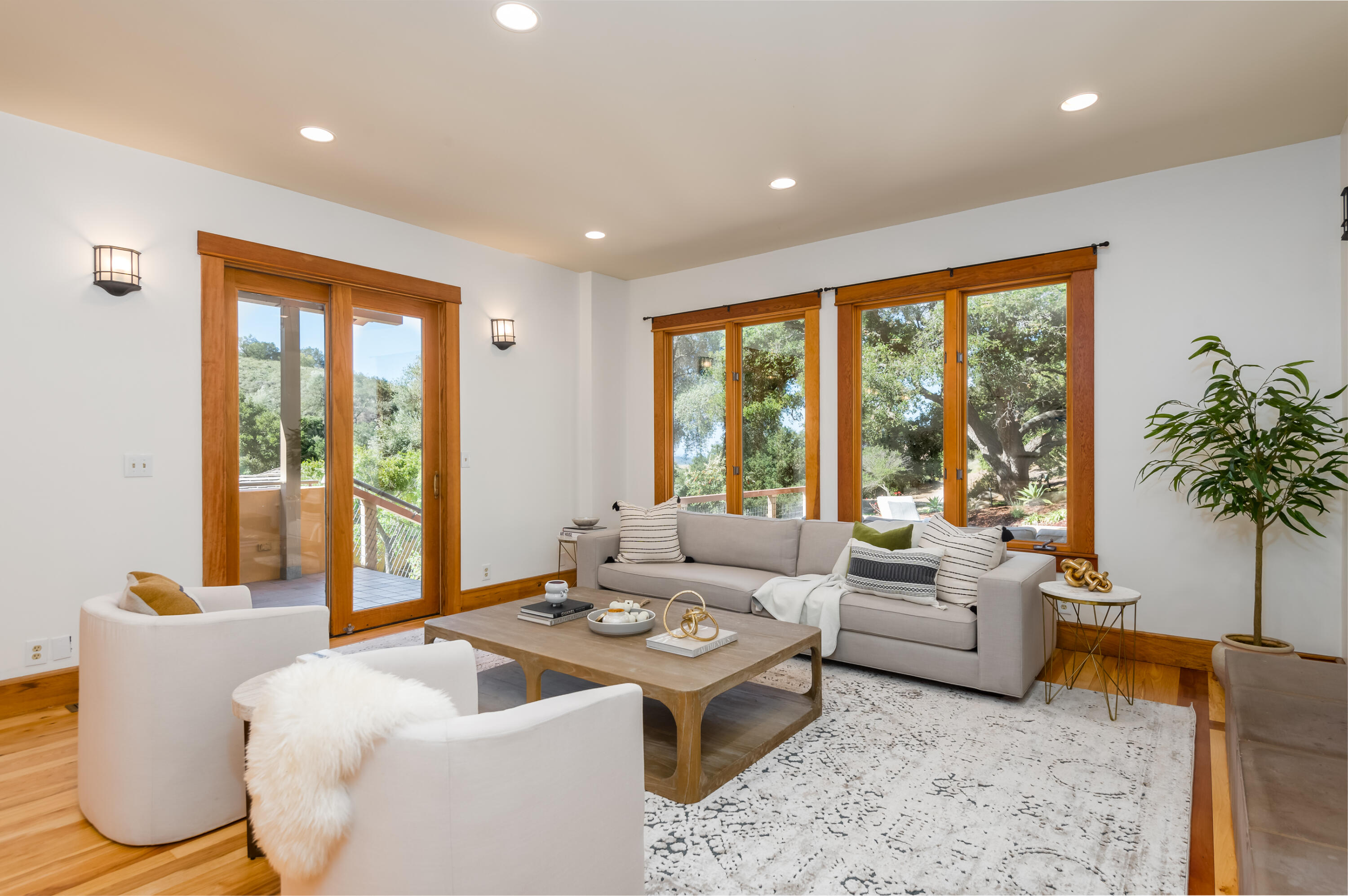 1545 San Roque Road Santa Barbara, CA 93105 - Photo 8 of 47 Great Room