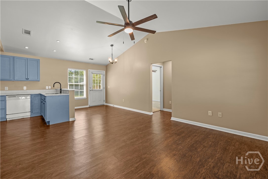 116 Knotty Pine Circle Springfield, GA 31329 - Photo 3 of 20