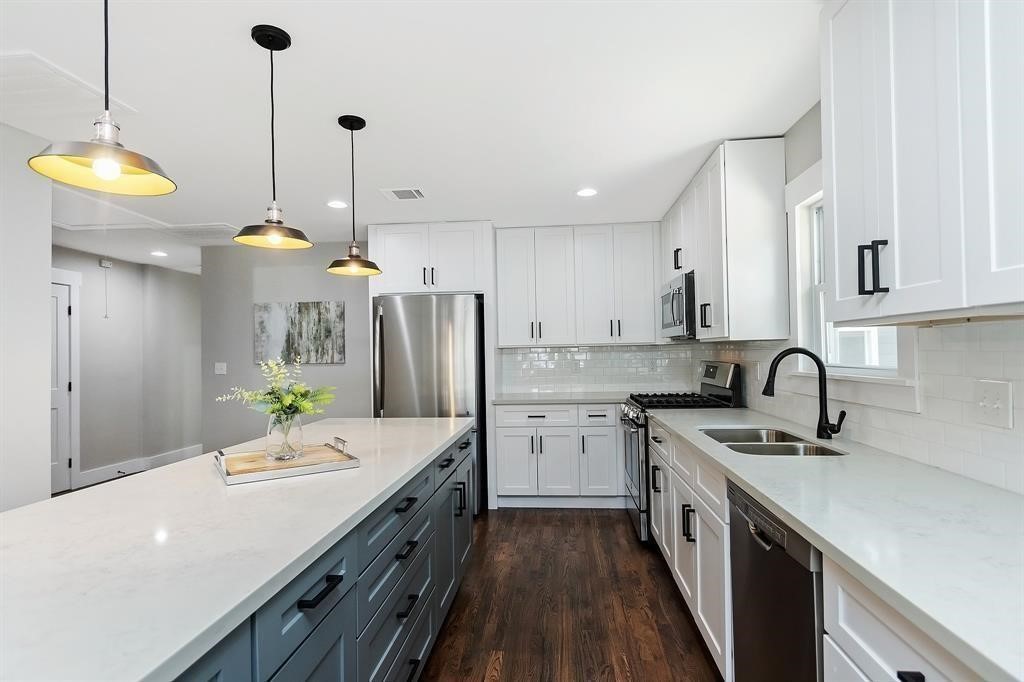 1414 Alexander Street Houston, TX 77008 - Photo 12 of 34