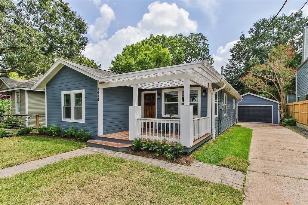 1414 Alexander Street Houston, TX 77008 - Photo 2 of 34