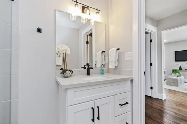 $4,400 | 1414 Alexander Street, Houston, TX 77008