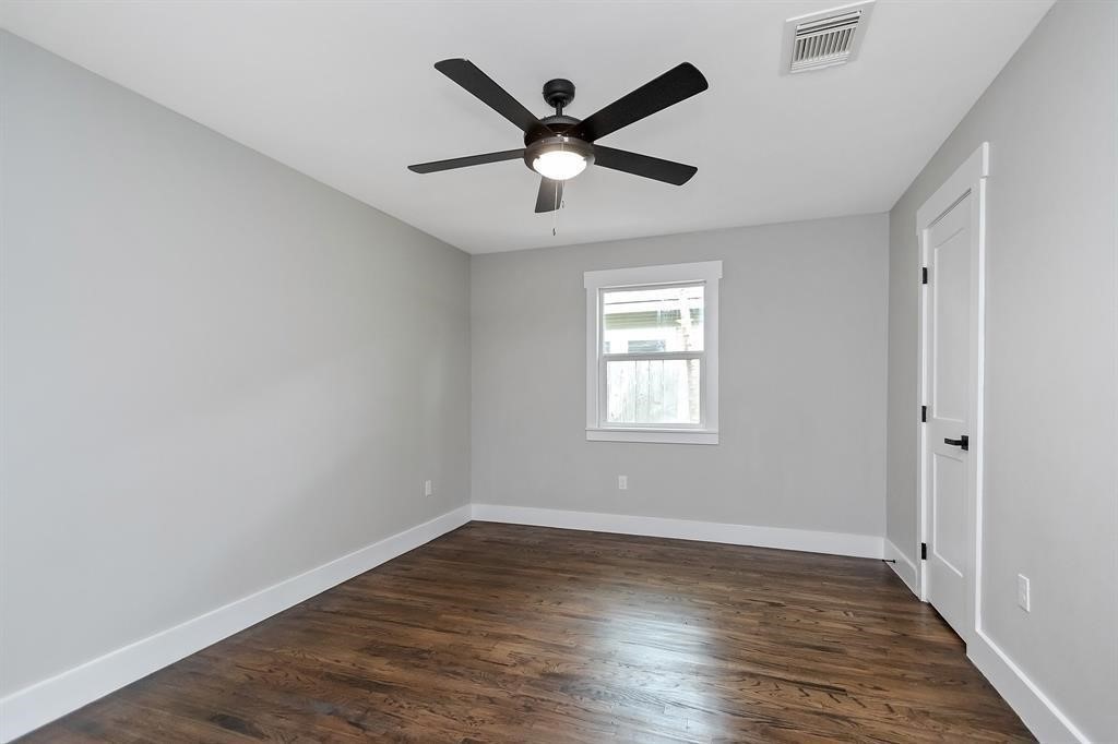 1414 Alexander Street Houston, TX 77008 - Photo 29 of 34