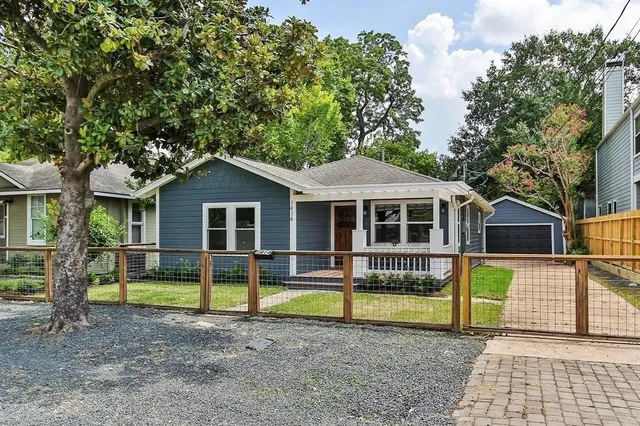 $4,400 | 1414 Alexander Street, Houston, TX 77008