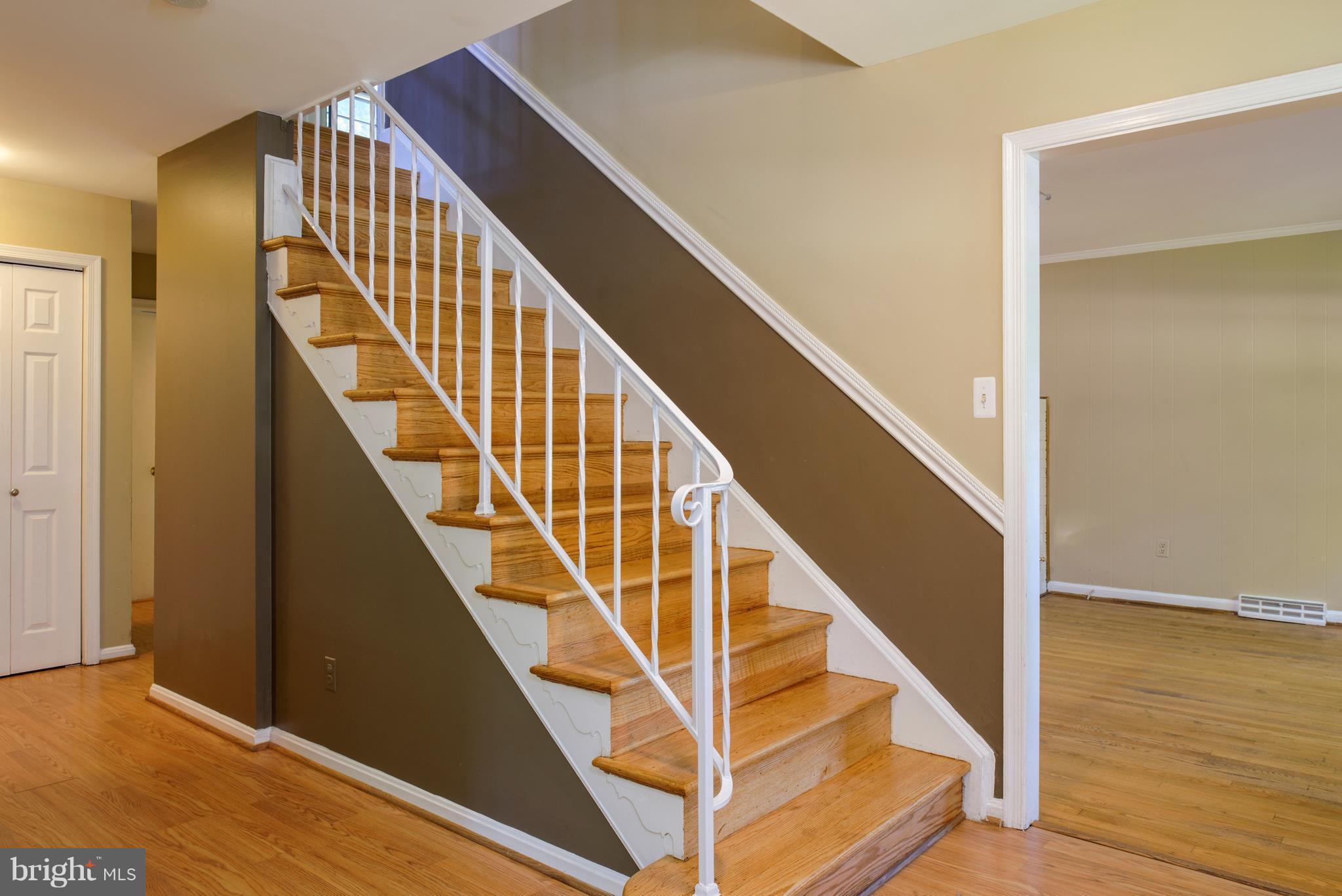7817 Falstaff Road McLean, VA 22102 - Photo 7 of 30 Interior (General)