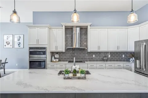 $730,000 | 6000 Northwest Favian Avenue, Port St. Lucie, FL 34986