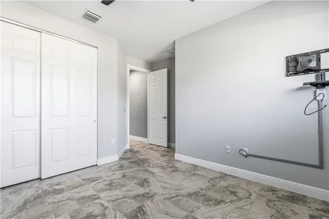 $730,000 | 6000 Northwest Favian Avenue, Port St. Lucie, FL 34986
