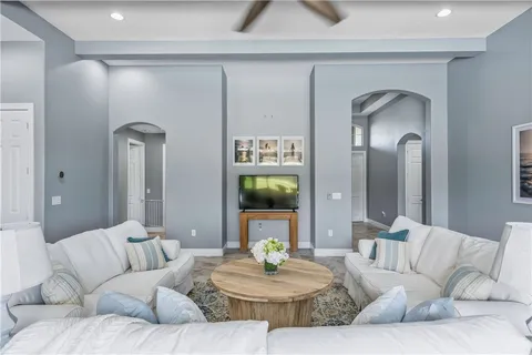 $730,000 | 6000 Northwest Favian Avenue, Port St. Lucie, FL 34986