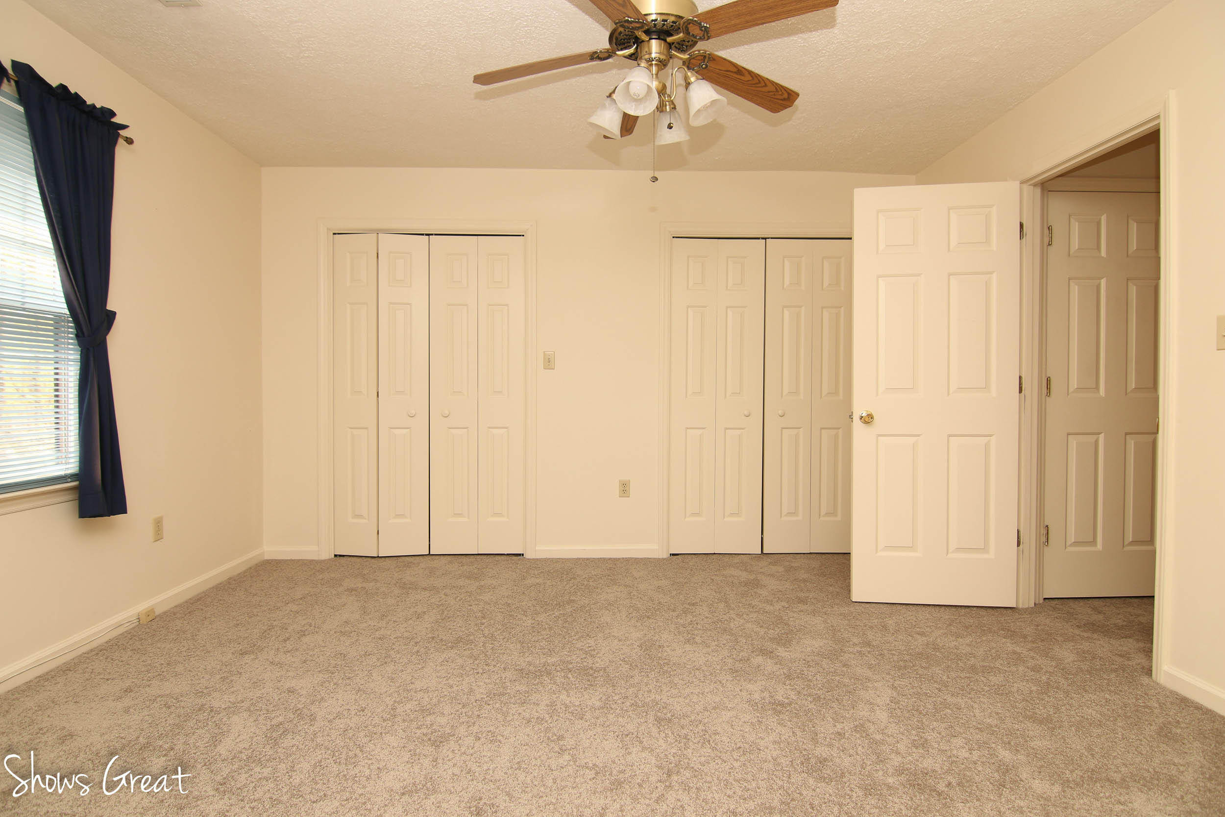 571 Scalybark Drive Blue Ridge, VA 24064 - Photo 18 of 43 Upper Bedroom 2