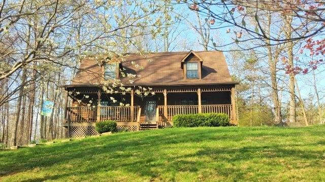571 Scalybark Drive Blue Ridge, VA 24064 - Photo 3 of 43 20150413194436699681000000-o (2)